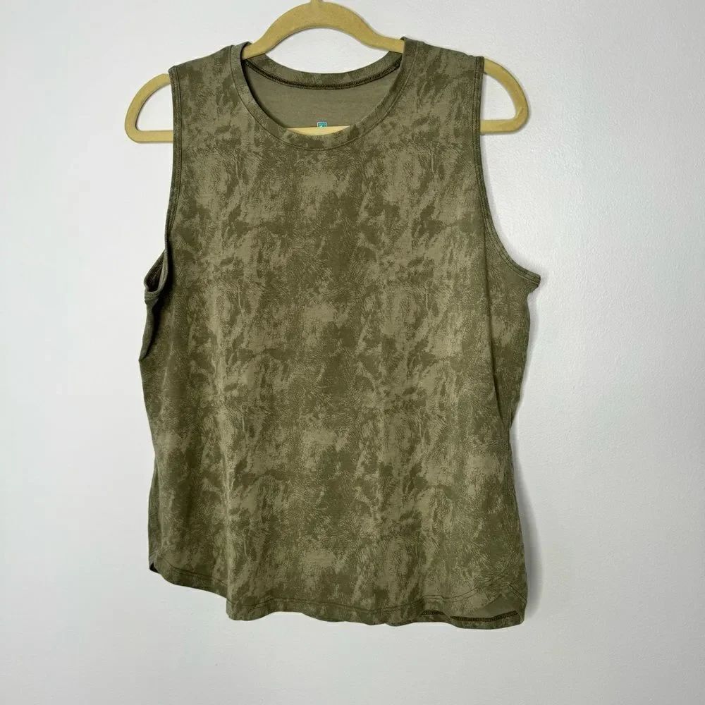 Kuhl army green tank top size large